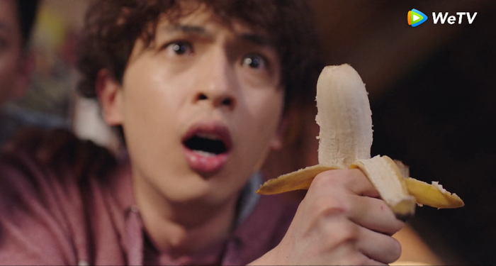 'Xuyên việt hỏa tuyến': Những cảnh quay khó đỡ- diễn viên dám diễn, nhà đài dám chiếu Ảnh 30