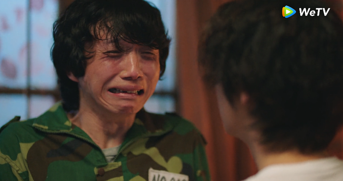 'Xuyên việt hỏa tuyến': Những cảnh quay khó đỡ- diễn viên dám diễn, nhà đài dám chiếu Ảnh 20