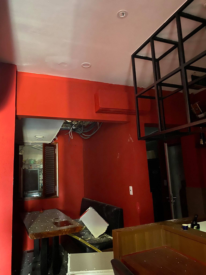 Tại nhà hàng sắp mở trên đường Kim Mã (Hà Nội) bất ngờ xuất hiện nhiều tiếng nổ