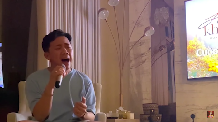 Trấn Thành cover Hoa nở không màu (Hoài Lâm), khán giả đứng ngồi không yên vì sợ nam MC... 'đứt gân cổ' Ảnh 6