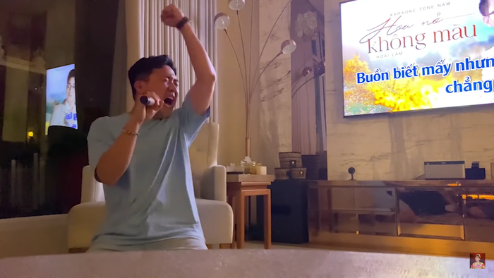 Trấn Thành cover Hoa nở không màu (Hoài Lâm), khán giả đứng ngồi không yên vì sợ nam MC... 'đứt gân cổ' Ảnh 7