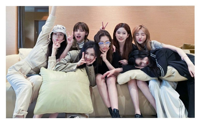 Bonbon Girls 303 'thắng' The9 khi bài hát mới nhận được cơn mưa lời khen Ảnh 7