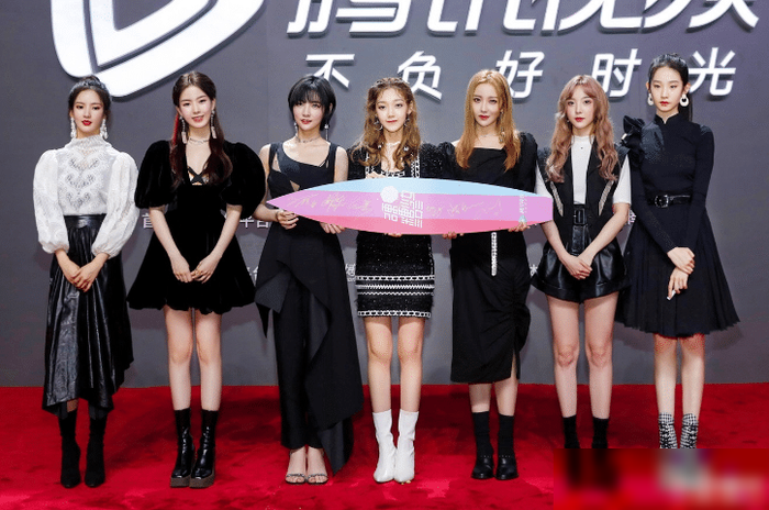 Fan của The9 và Bonbon Girls 303 tranh cãi gay cấn về lượng tiêu thụ album mới Ảnh 5