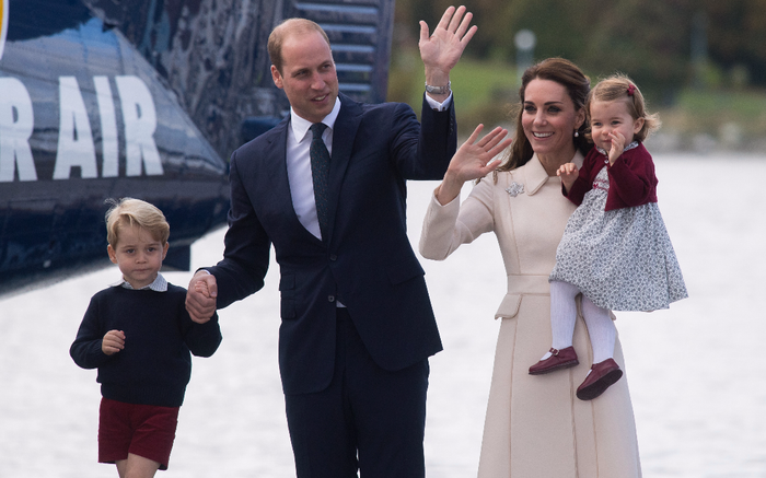 7 nguyên tắc kỳ lạ khi đi công tác của hoàng gia Anh Ảnh 2