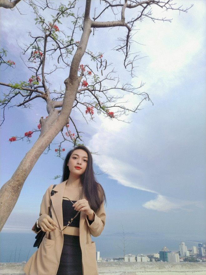 Nữ sinh 9X thi Hoa hậu: Học giỏi, xinh đẹp và sở hữu chiều cao cực ấn tượng Ảnh 3