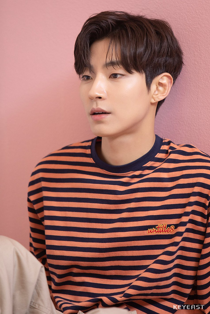 Hwang In Yeob.