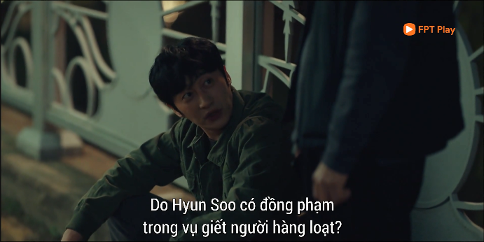 Tập 8 Hoa của quỷ: Lee Joon Gi chạm mặt kẻ vu khống anh tội giết người, đồng thời phải đấu tay đôi với cô vợ Moon Chae Won để bảo vệ danh tính Ảnh 10