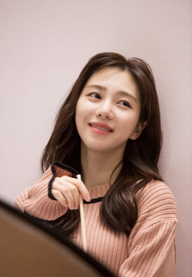 Xóa tài khoản Instagram sau khi tự tử: Mina và Seolhyun (AOA) lập tức đứng đầu Naver Ảnh 6