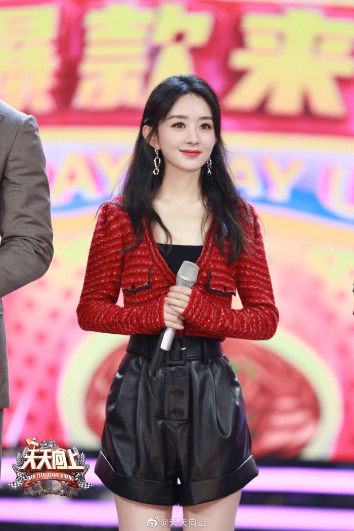 Vương Nhất Bác bị Triệu Lệ Dĩnh phàn nàn vì ít nói trong khi Tiêu Chiến lại 'quá mệt mỏi' vì bạn diễn nói quá nhiều Ảnh 5