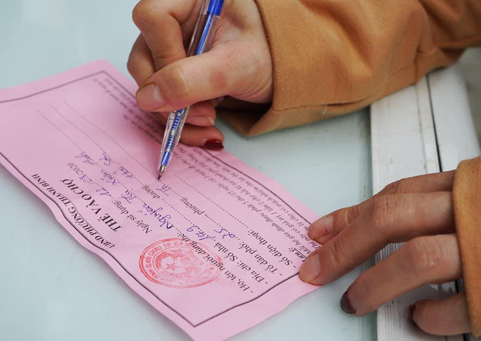 Mỗi gia đình được giới hạn 3 ngày đến chợ 1 lần để đảm bảo an toàn trong công tác&nbsp;phòng, chống dịch COVID-19