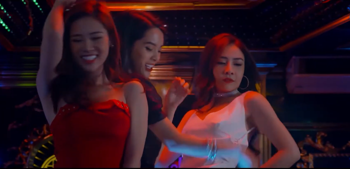 'Cảnh soái ca' Doãn Quốc Đam tái xuất trong lò luyện 'gái ngành' ngàn đô Ảnh 4