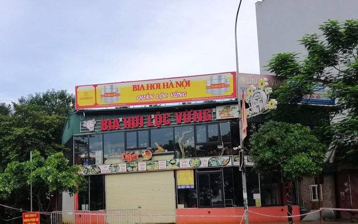 Lịch trình dày đặc của người đàn ông Hải Dương 2 lần dương tính với SARS-CoV-2: Làm việc tại quán ăn, đi ăn cưới, khám bệnh ở Hà Nội Ảnh 2