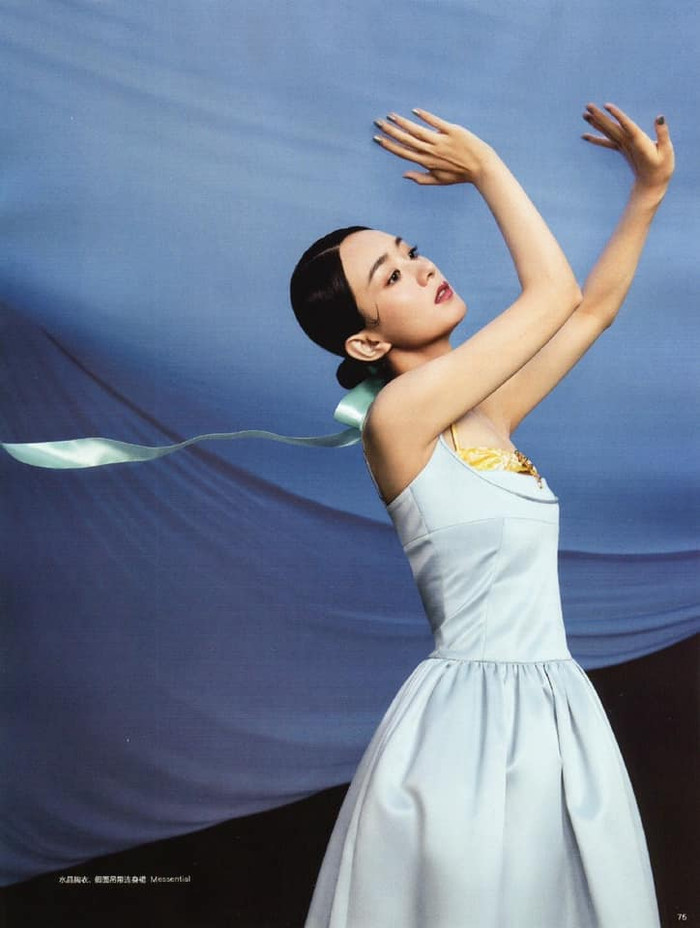 Triệu Lệ Dĩnh đầy nghệ thuật trên Bazaar số tháng 8, thảo nào Phùng Thiệu Phong nghiện vợ đến vậy! Ảnh 6