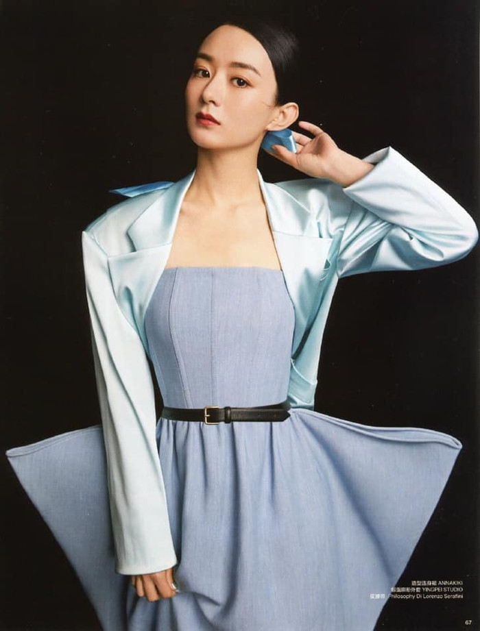 Triệu Lệ Dĩnh đầy nghệ thuật trên Bazaar số tháng 8, thảo nào Phùng Thiệu Phong nghiện vợ đến vậy! Ảnh 9