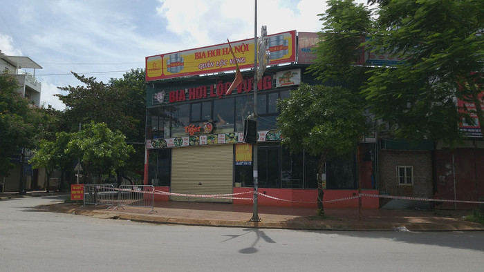Quán bia Lộc Vừng nơi bệnh nhân từng ở bị phong tỏa.