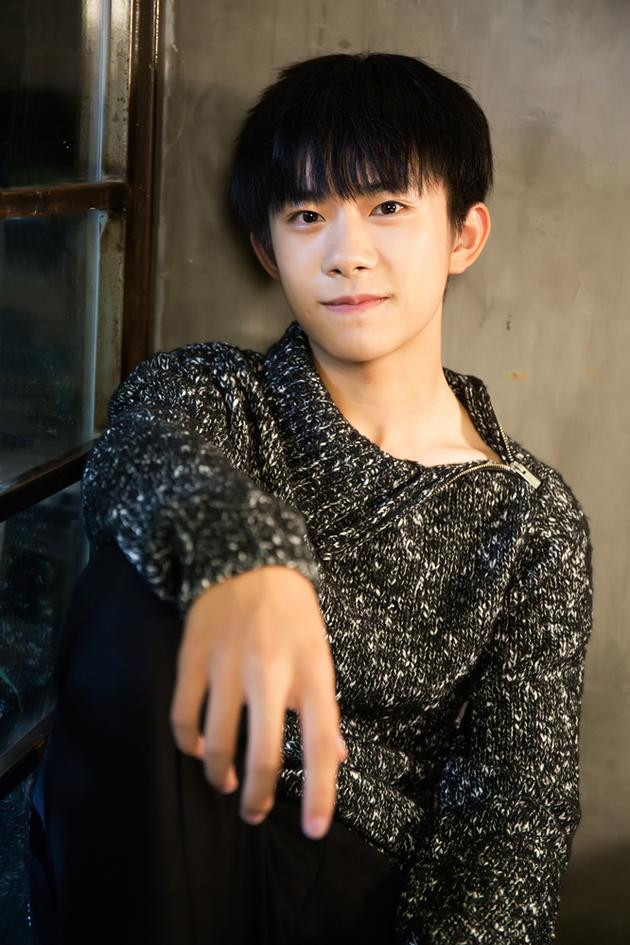 'Biển sương hồng' nhẹ nhàng, thu hút như Dịch Dương Thiên Tỉ, không cần tiết tấu nhanh vẫn khiến thính giả yêu thích Ảnh 10