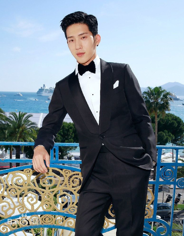 Dự án phim chất lượng liên tục tìm đến Dương Tử, lần này cô nàng sẽ kết đôi cùng Tỉnh Bách Nhiên? Ảnh 9