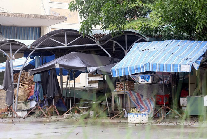 Phát hiện 3 ca nhiễm COVID-19 nhiều lần đến, chợ Nại Hiên Đông ở Đà Nẵng bị đóng cửa Ảnh 6