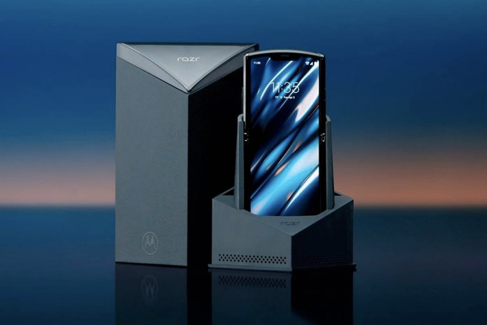 Motorola RAZR 5G được cho là sẽ trang bị chipset Snapdragon 765G, RAM 8GB và ROM 256GB. (Ảnh: Motorola)