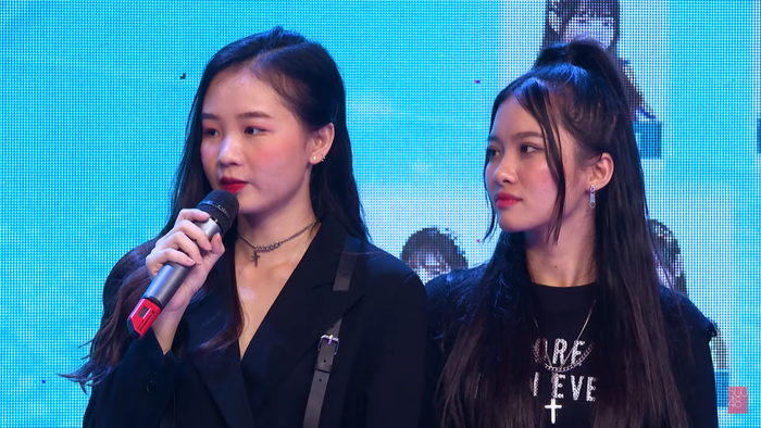 Ni Ni cũng nỗ lực không mệt mỏi để được lọt vào top 2.