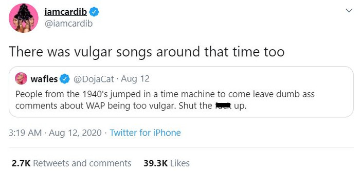 Mặc cho thiện ý đầy nhiệt tình của Doja, Cardi chỉ đáp trả lại vô cùng hờ hững: 'Thật ra thì năm 1940 vẫn có những ca khúc thô tục mà em.'&nbsp;