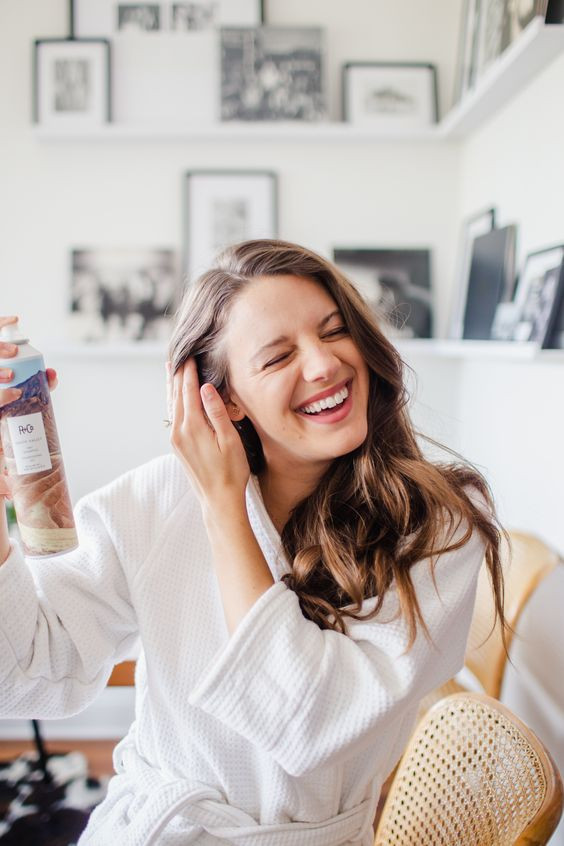 10 thói quen tai hại ai cũng mắc phải khiến tóc gãy rụng, xơ rối Ảnh 11