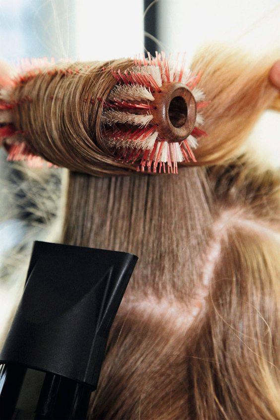 10 thói quen tai hại ai cũng mắc phải khiến tóc gãy rụng, xơ rối Ảnh 12