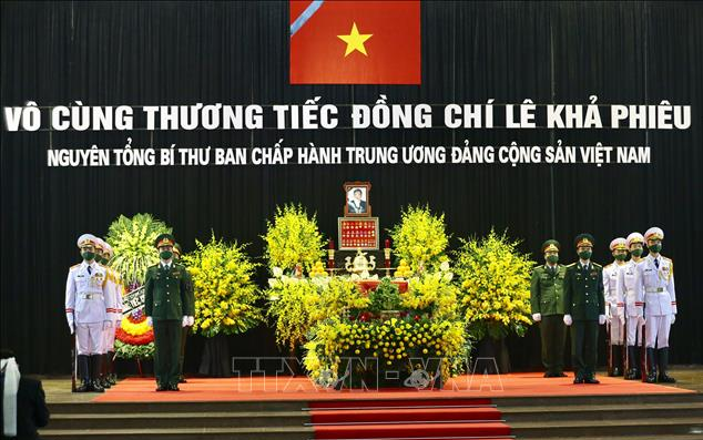 Cử hành trọng thể Lễ Quốc tang nguyên Tổng Bí thư Lê Khả Phiêu Ảnh 2