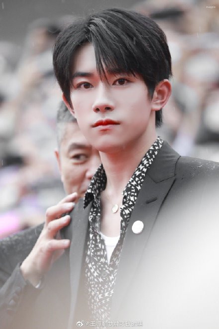 Dịch Dương Thiên Tỉ bị chơi xấu giữa đêm, điểm Douban bài hát mới chỉ vỏn vẻn 2, Thiên Chỉ Hạc ngầm mỉa mai một người Ảnh 9