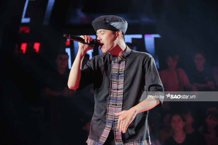 5 màn 'bắn rap' xúc động về gia đình đan xen ca trù - hát xẩm độc đáo nhất King Of Rap vòng đầu tiên Ảnh 11