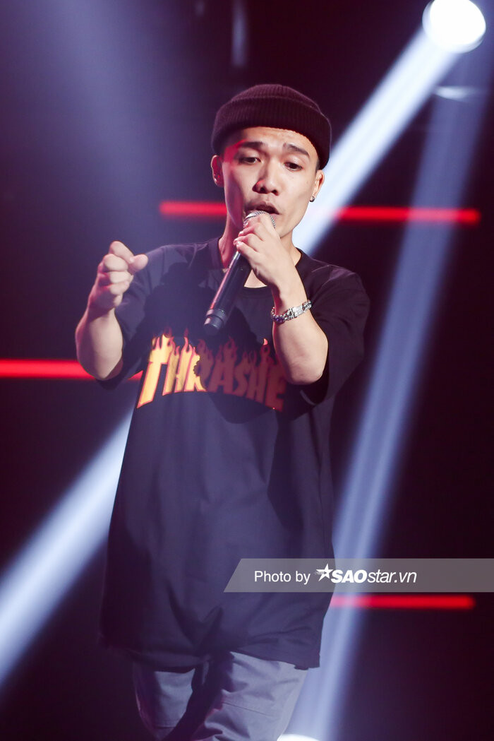 5 màn 'bắn rap' xúc động về gia đình đan xen ca trù - hát xẩm độc đáo nhất King Of Rap vòng đầu tiên Ảnh 9
