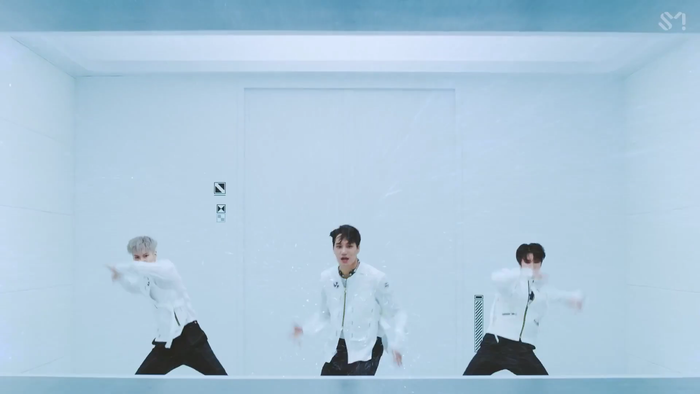 SuperM chính thức tái xuất với '100': Baekhyun giành spotlight, tổng thể MV chưa 'đã'! Ảnh 5