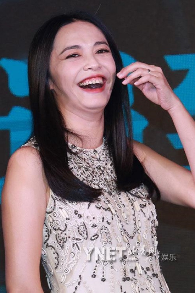 6. Diêu Thần: Mang đến một vẻ đẹp rất riêng, Diêu Thần là một ví dụ về việc “miệng rộng” nhưng vẫn đẹp. Tuy nhiên khi cô cười lên thì điều đó lại là một phạm trù khác.