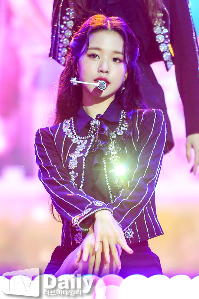 Jang Won Young.