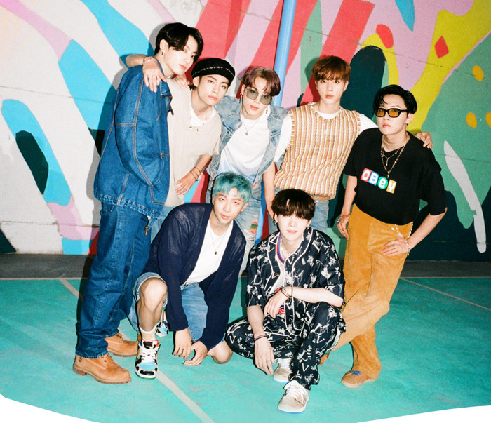 Tạo hình của BTS trong đợt comeback mới nhất.