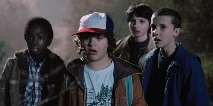 Stranger Things mùa 4: Rò rỉ bức ảnh đáng sợ khi Millie Bobby Brown bị quái vật khống chế Ảnh 3