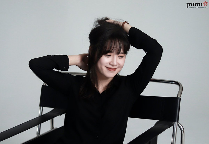 Nàng cỏ Goo Hye Sun đăng ảnh 'mơ màng' cùng trai lạ: Chữa lành vết thương lòng sau ly hôn nhờ điều này Ảnh 11