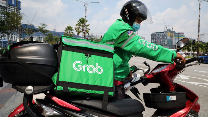 Mohandass Kalaichelvan nghĩ đến ý tưởng Spenmo khi còn làm việc ở Grab. Ảnh: Reuters