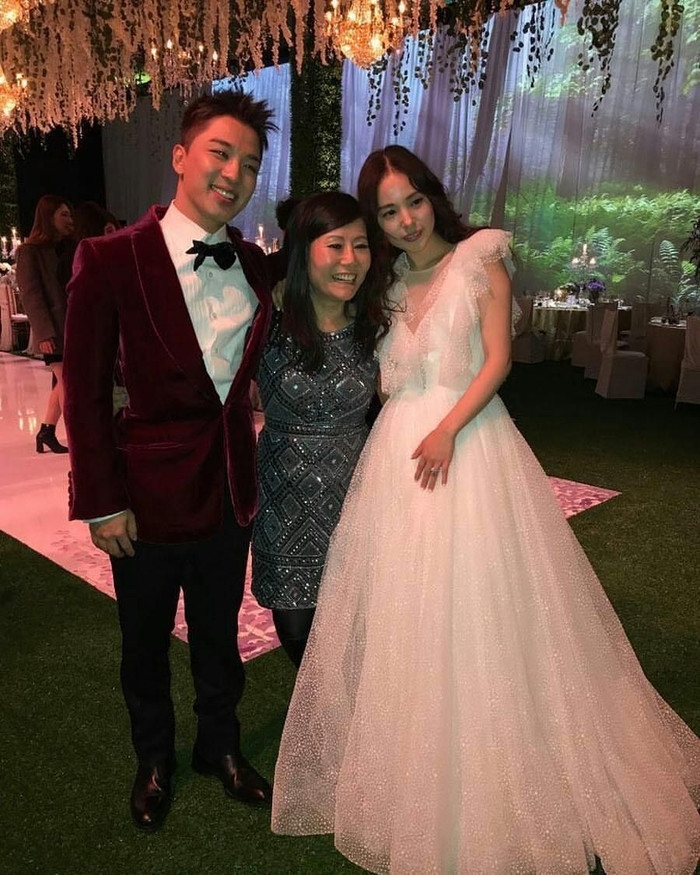 5 sao Hàn cực rạng rỡ trong bộ váy cưới: Song Hye Kyo, Min Hyo Rin và...? Ảnh 8