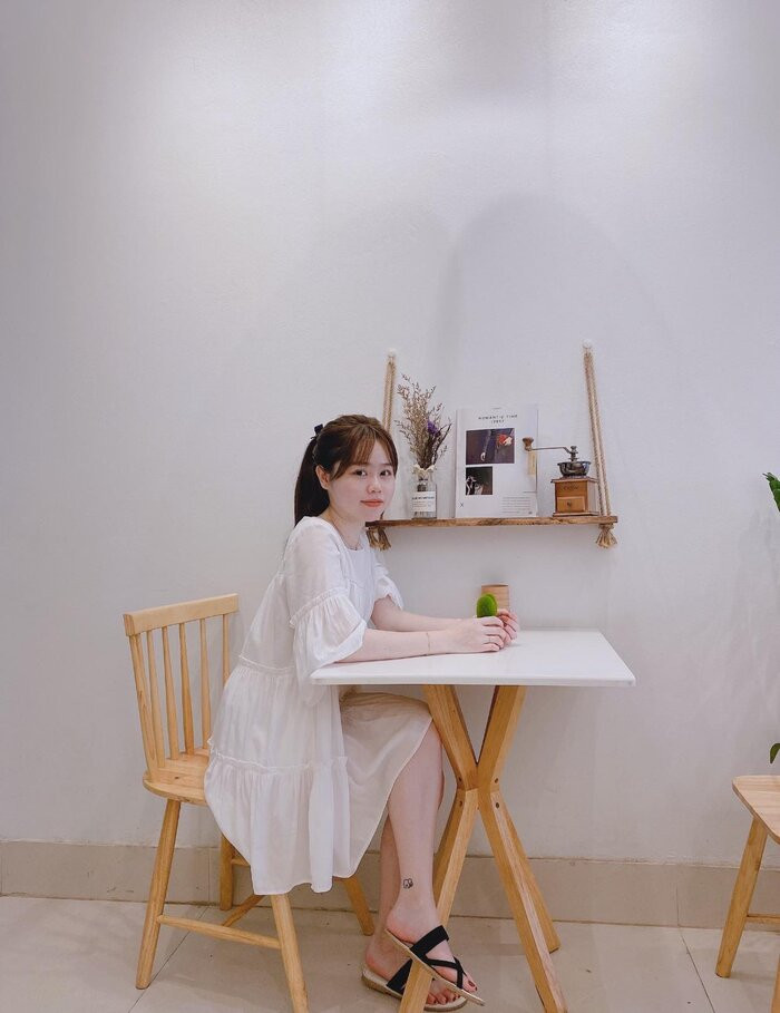 Bị đồn đoán có xuất thân phức tạp, bạn gái Quang Hải bức xúc đáp trả: 'Giờ ai nói mình nghiện chắc mọi người cũng tin' Ảnh 6