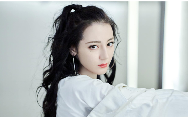 Địch Lệ Nhiệt Ba trẻ trung như thiếu nữ, xóa tan tin đồn mệt mỏi và lão hóa Ảnh 2