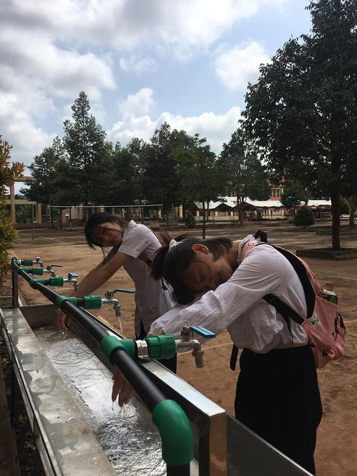 Loạt ảnh 'mệt quá rồi' của nữ sinh Nam Định sau khi kết thúc kỳ thi tốt nghiệp THPT khiến CĐM cười ngất Ảnh 20