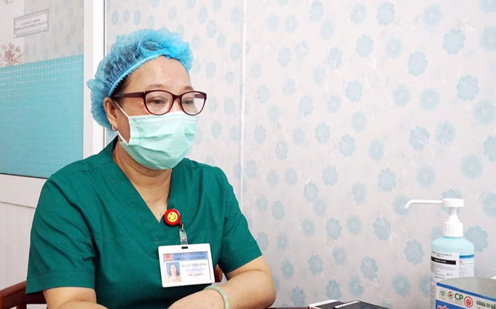 Nữ điều dưỡng trưởng kiên cường bám trụ nơi điều trị cho gần 180 bệnh nhân nhiễm COVID-19: Tất cả xác định, làm đến lúc nào hết dịch rồi mới về Ảnh 2