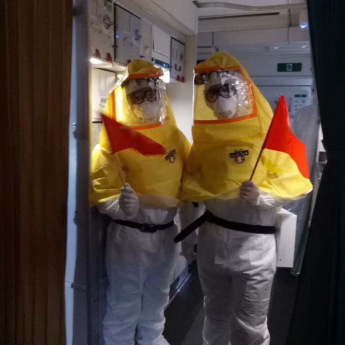 Tiếp viên trưởng chuyến bay đưa đồng bào từ Guinea Xích Đạo về nước: 'Thương lắm những con người Việt Nam' Ảnh 4