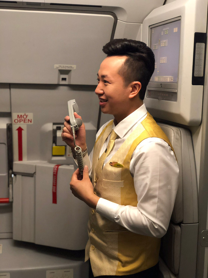 Tiếp viên trưởng chuyến bay đưa đồng bào từ Guinea Xích Đạo về nước: 'Thương lắm những con người Việt Nam' Ảnh 6