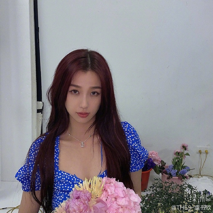 Ngu Thư Hân công khai 'bốc phốt' công ty quản lý chỉ vì ảnh qua photoshop Ảnh 4