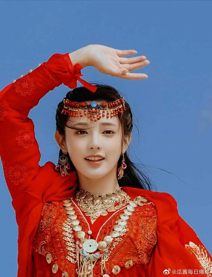 Không thua kém vợ, Phùng Thiệu Phong nhận nhiều dự án phim mới, chuẩn bị nên duyên với 'Tiểu Phong' Bành Tiểu Nhiễm? Ảnh 9