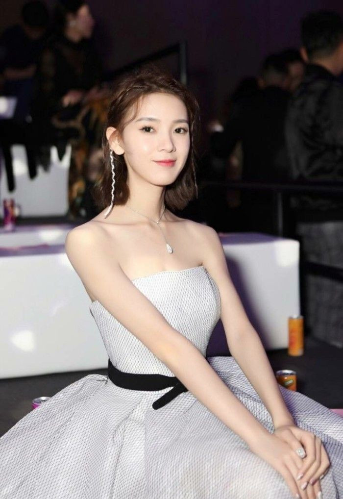 'Sơ Lễ đến rồi' xác nhận nam, nữ chính: Đinh Vũ Hề bị chê đểu, Trần Dao được khen hợp vai Ảnh 11