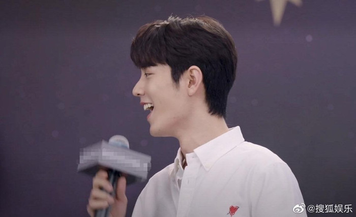 Tiêu Chiến thể hiện sức hot khủng khiếp khi dẫn đầu top trending ở nhiều quốc gia chỉ với video livestream quảng bá sản phẩm Ảnh 12