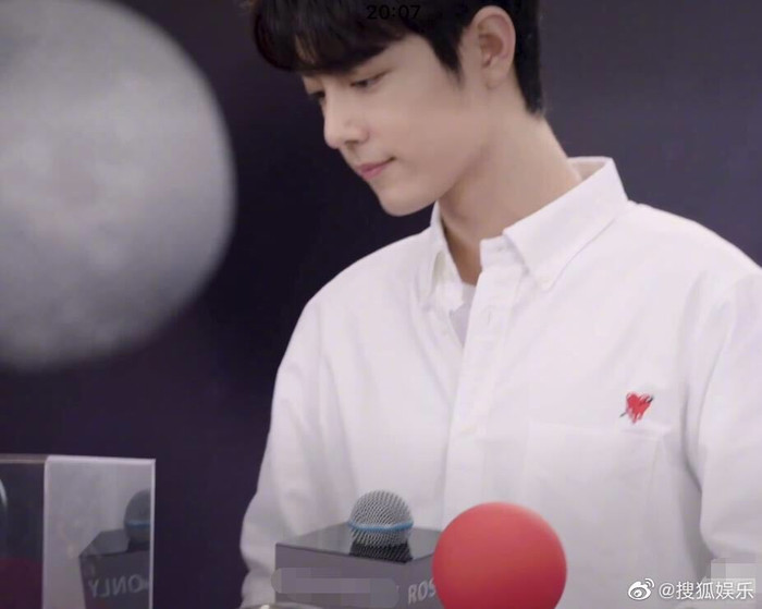 Tiêu Chiến thể hiện sức hot khủng khiếp khi dẫn đầu top trending ở nhiều quốc gia chỉ với video livestream quảng bá sản phẩm Ảnh 5